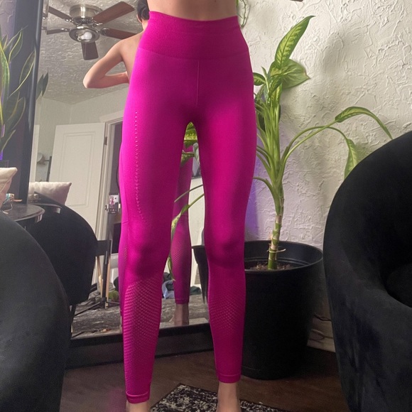 Hot Pink Seamless JoyLab Leggings - Picture 3 of 5